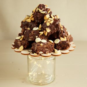 Milk Chocolate brownie small celebration cake stack kit