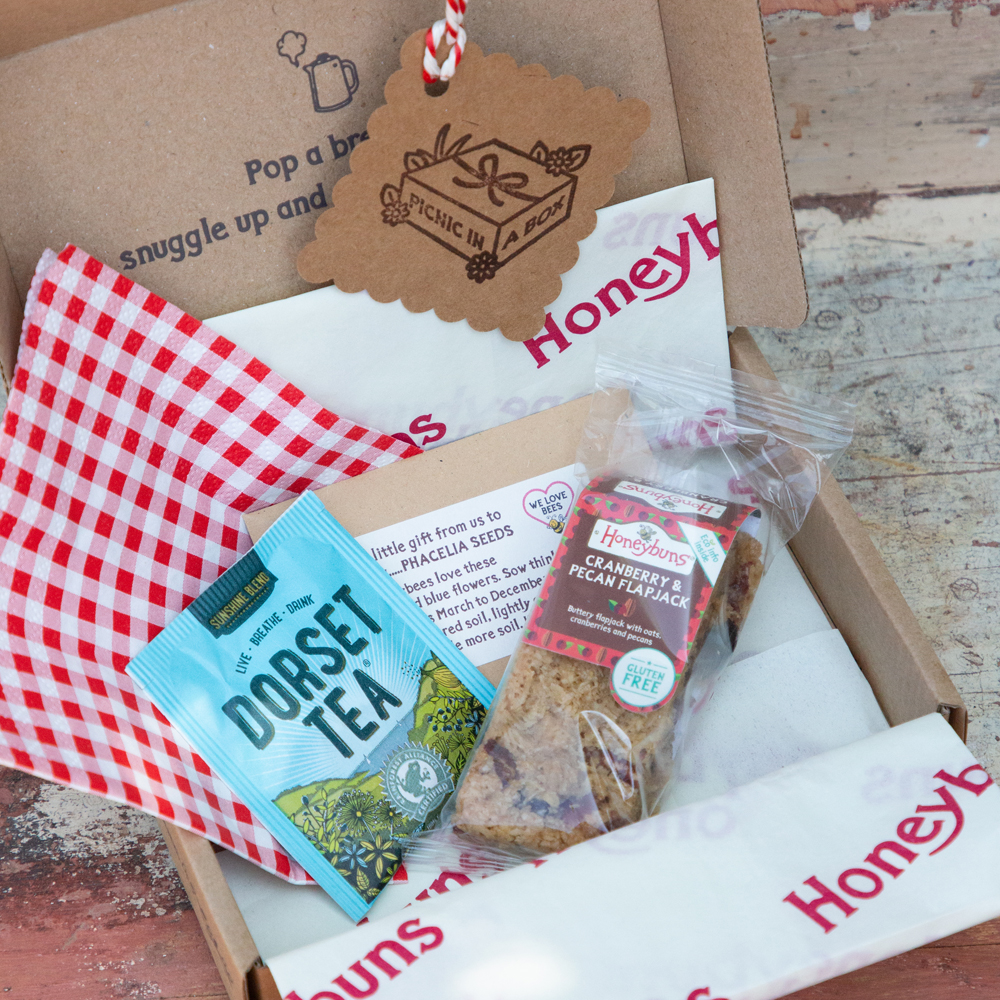 Picnic in a box gift 4 Picnic in a box gift 4