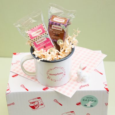 Easter gluten free cakes in mug gift 5