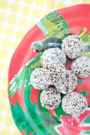 Bliss balls on tropical plate
